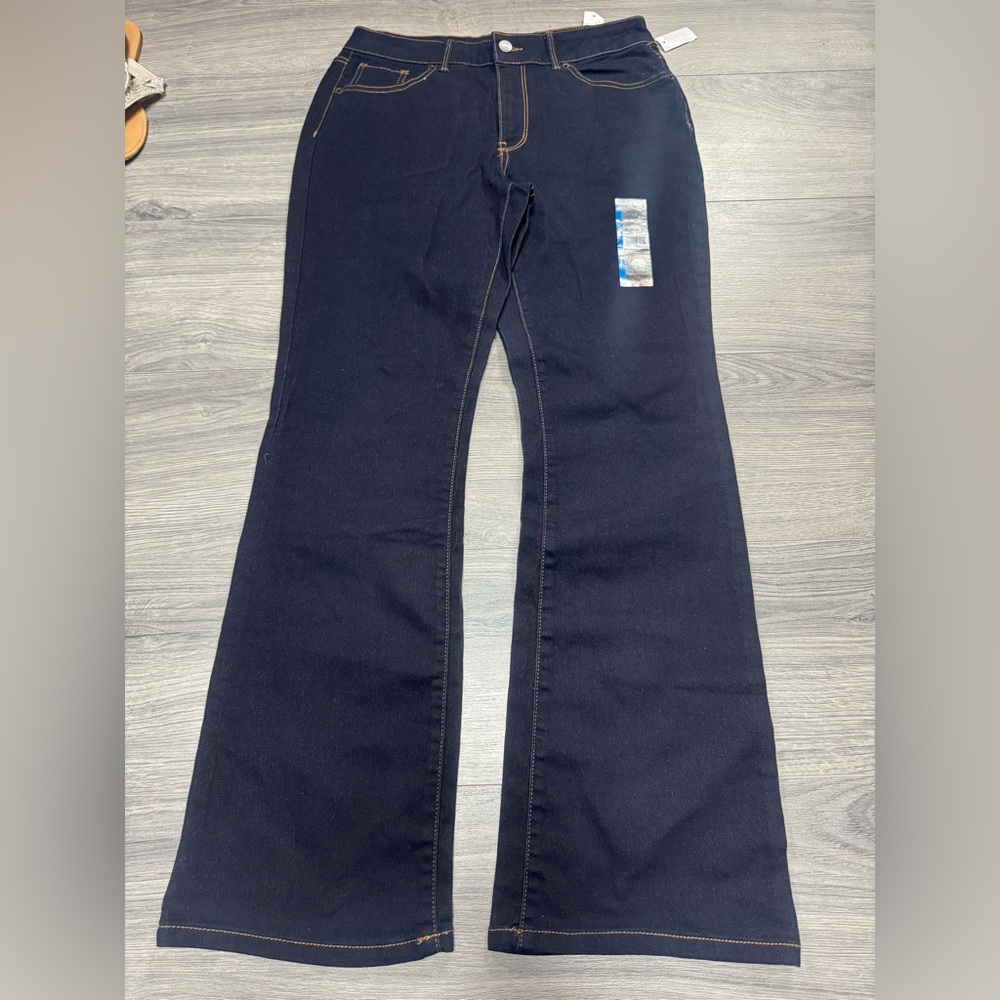 NOBO Women's Black Flare Jeans